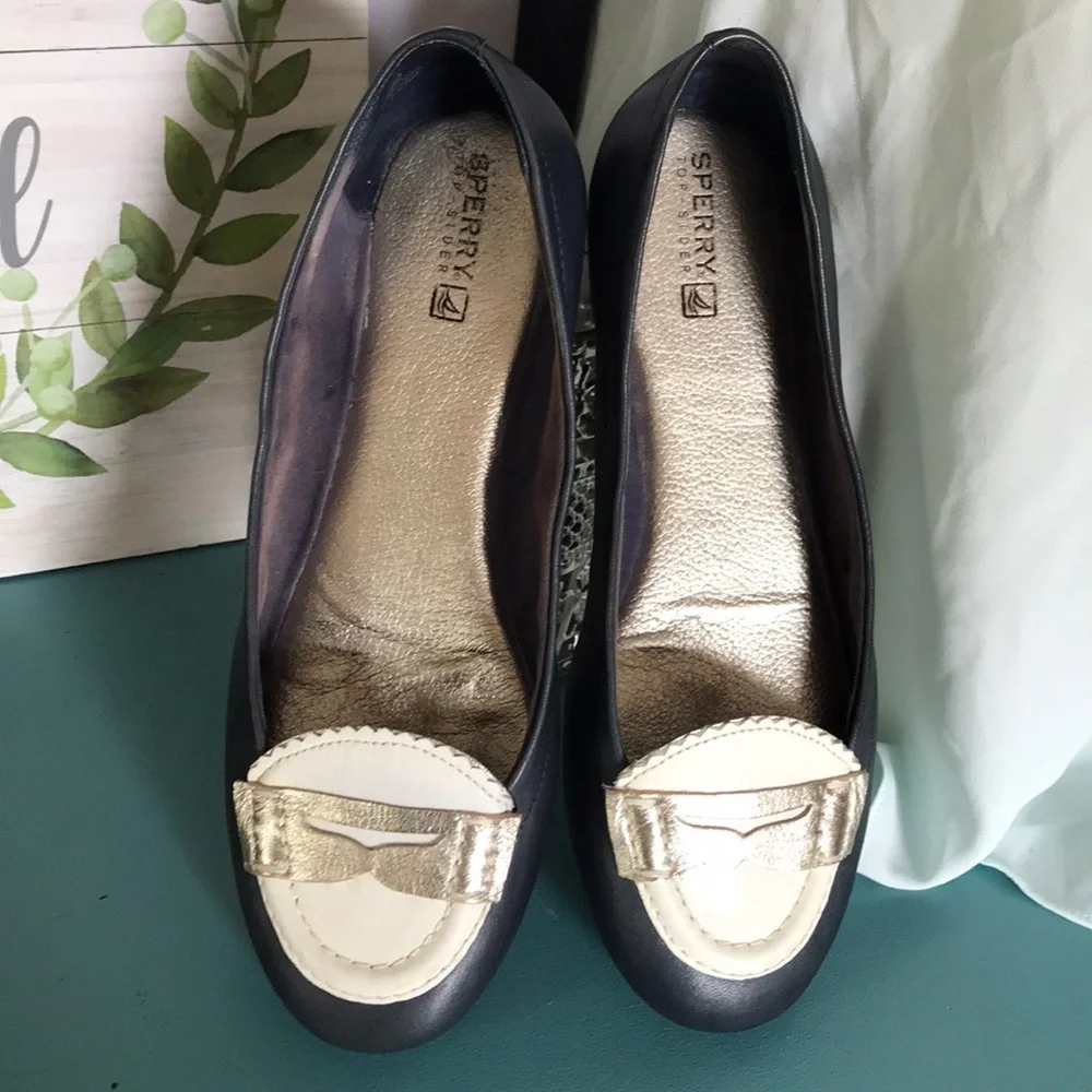 Sperry navy, ivory & gold penny loafer flats 6.5M - Picture 7 of 12